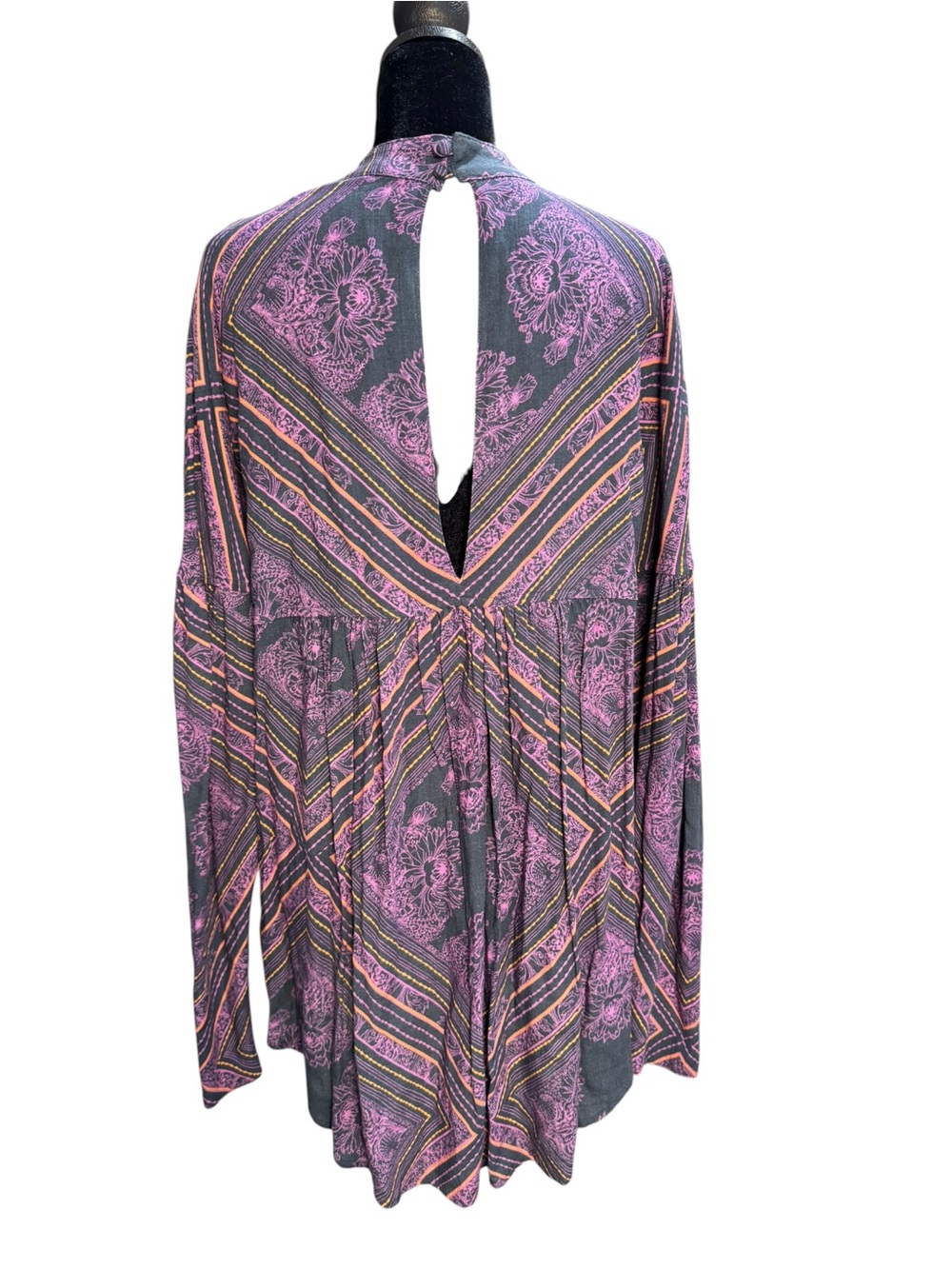 Free People - Walking on Dream Tunic Keyhole Boho Top - Size M - Picture 3 of 4